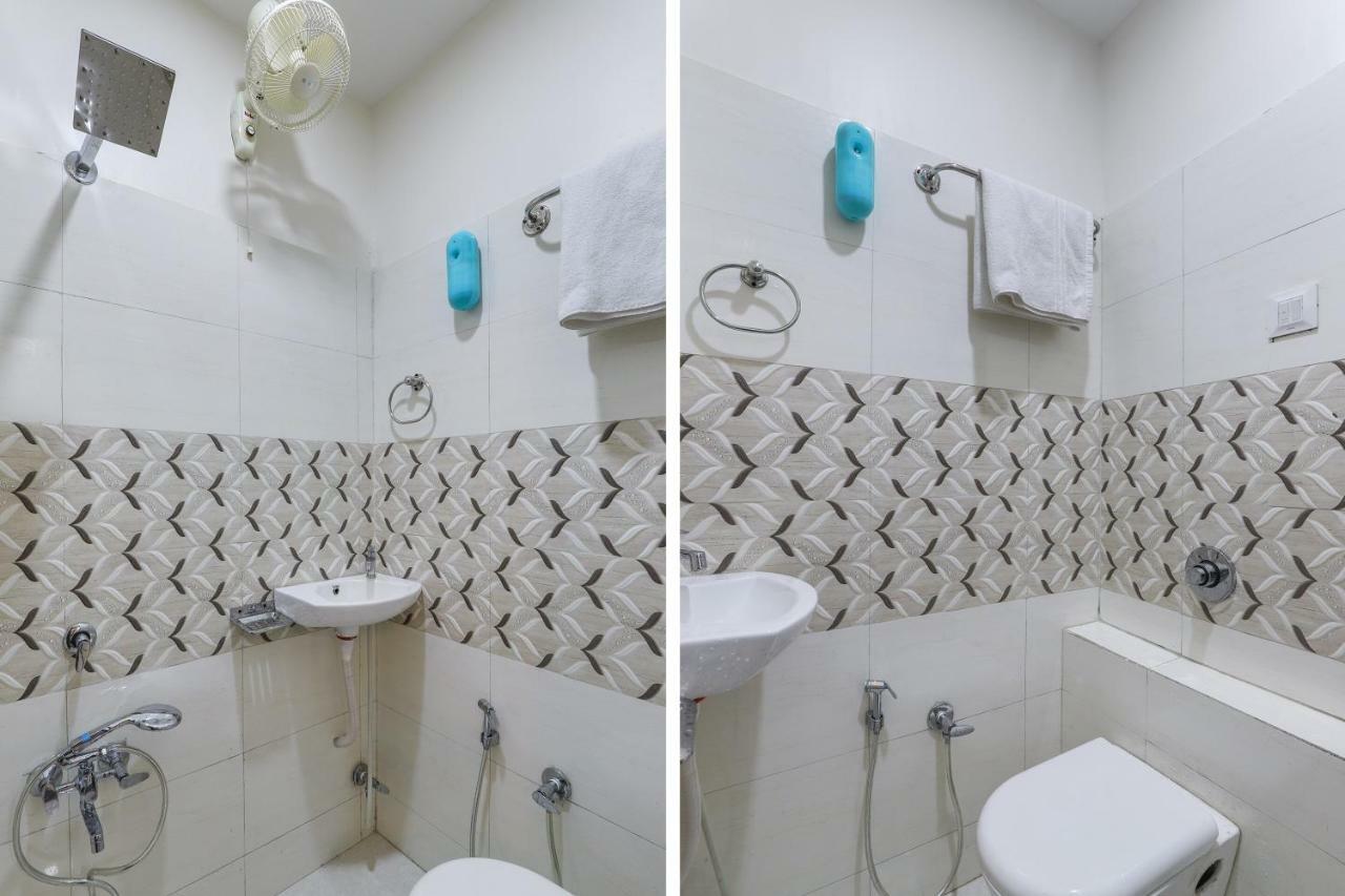 Oyo 47110 Hotel Royal Palace Naroda エクステリア 写真